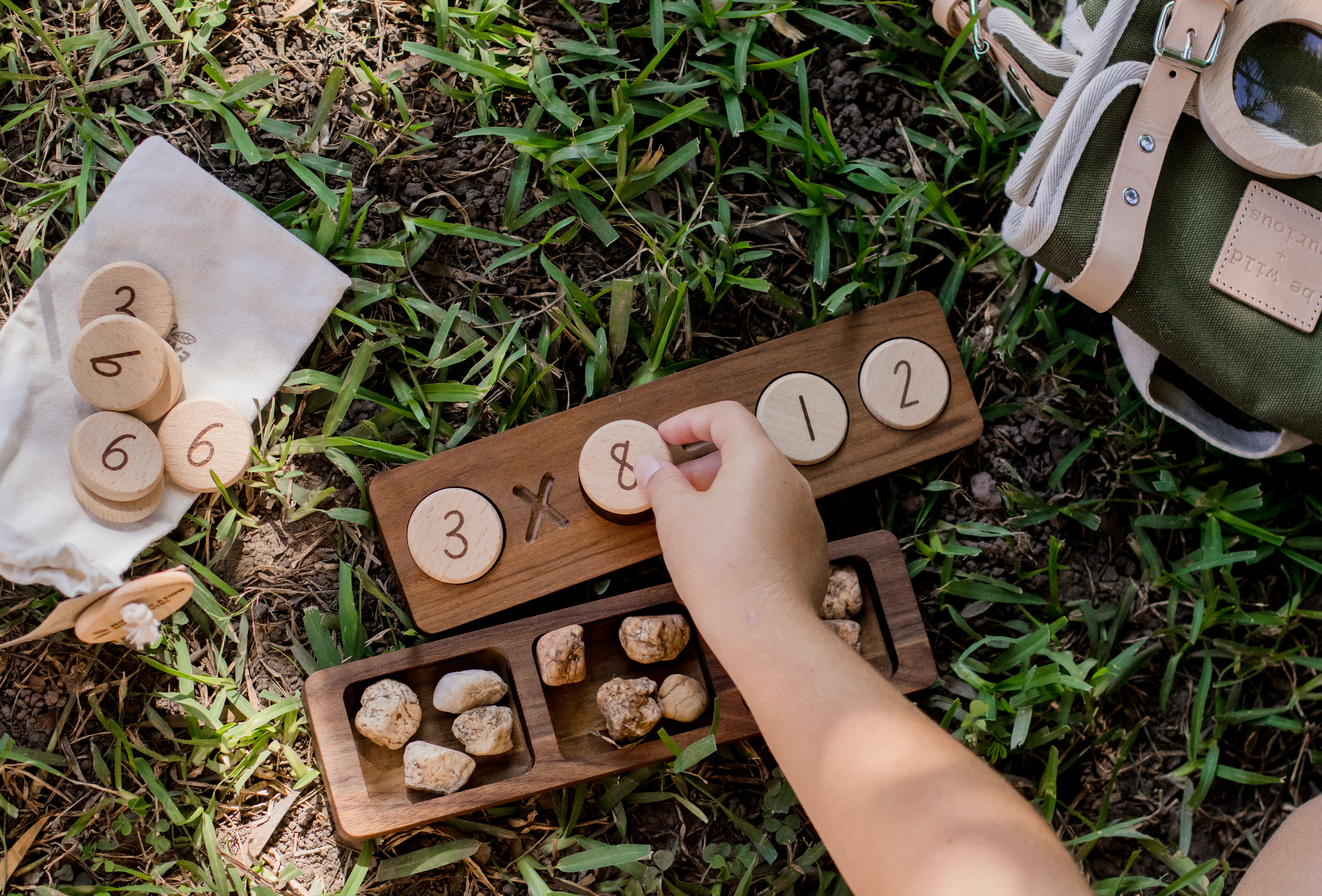 Multiplication Tray + Tokens